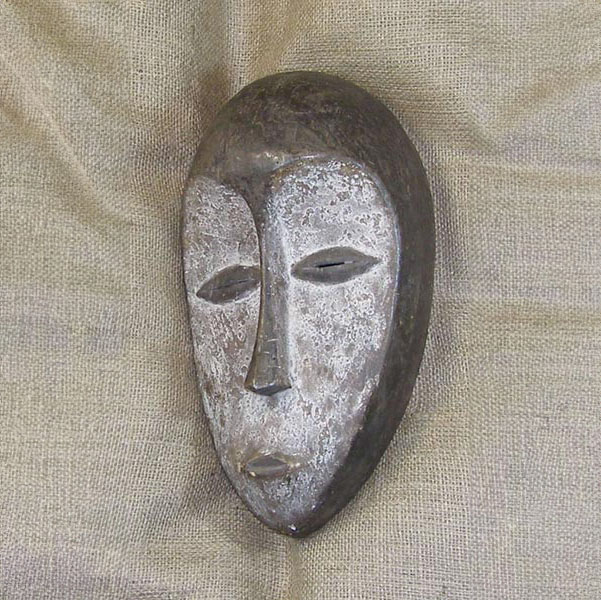 Fang Mask 34 Left Angle