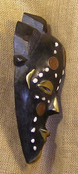 Fang Prosperity Mask 14 Right Side