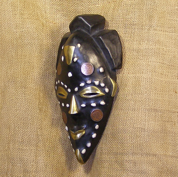 Fang Mask 16 Left Angle