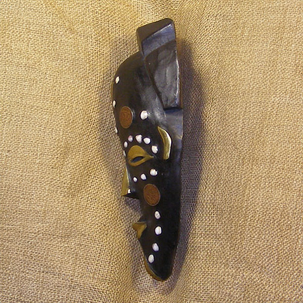 Fang Mask 16 Left