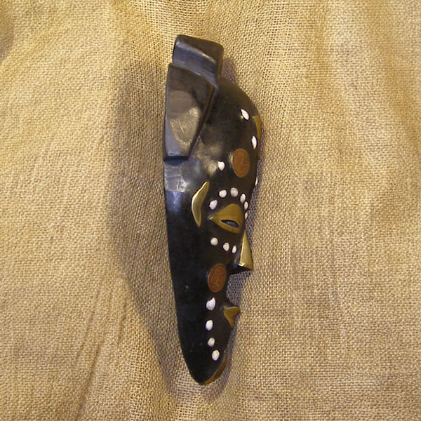 Fang Mask 16 Right Side