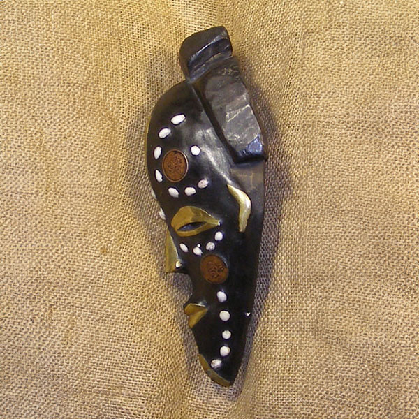 Fang Prosperity Mask 9 Left