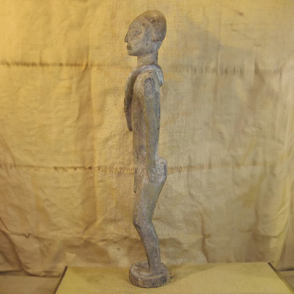 Fon Statue 1 Left