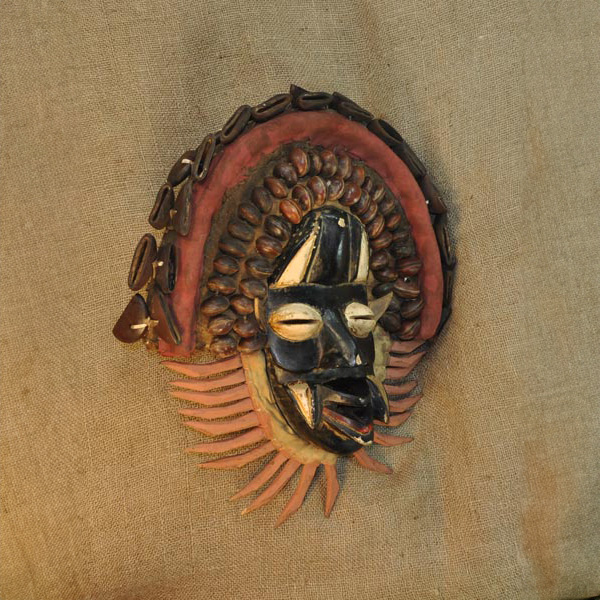 Grebo Mask 30 