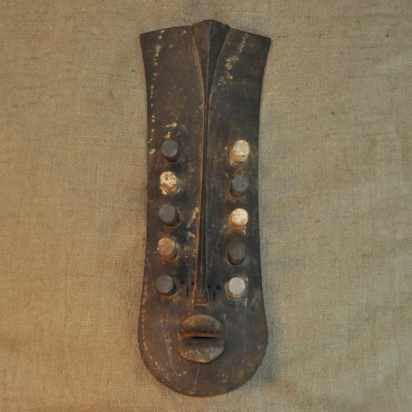 Grebo Mask 34 front