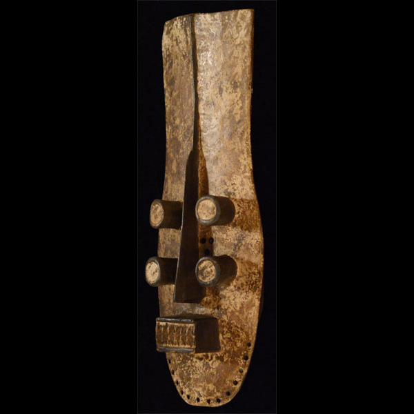 Grebo Mask 38 Left Angle