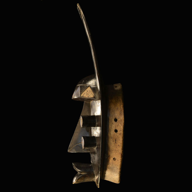 Grebo Mask 55 left side