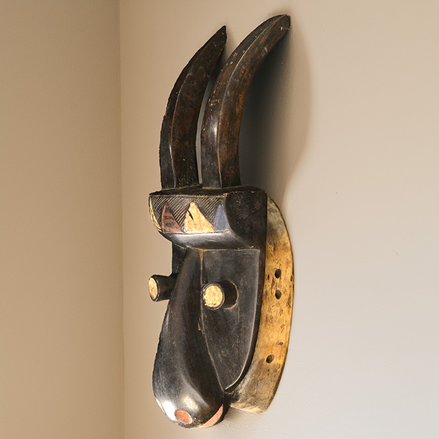 Grebo Mask 52 Left Angle