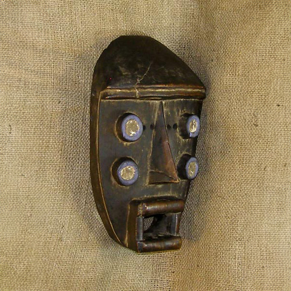 Grebo Mask 24