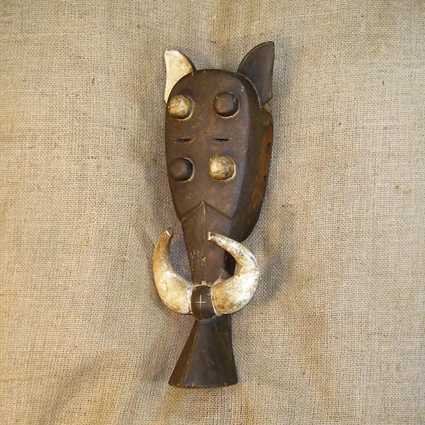 Grebo Mask 27 Left Angle