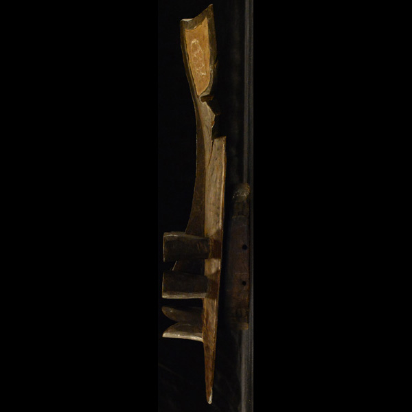 Grebo Battle Mask 45 left side