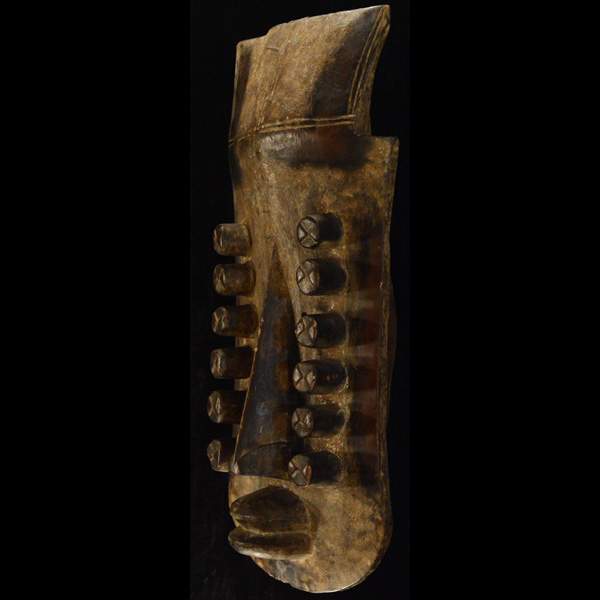 Grebo Mask 46 Left Angle