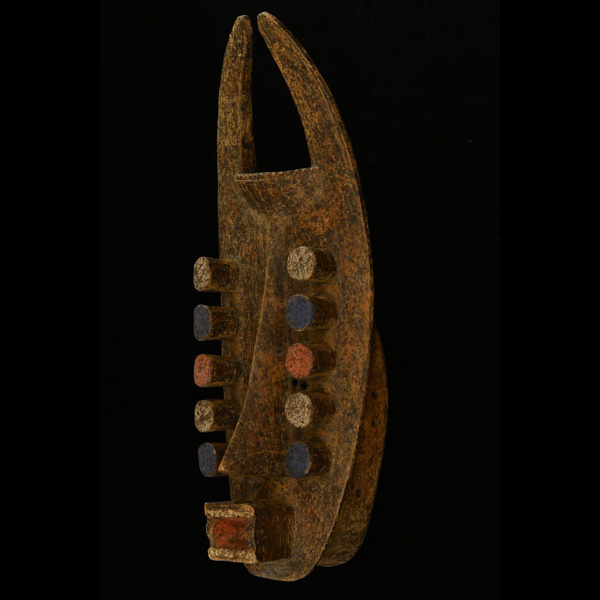 Grebo Mask 50 Left Angle
