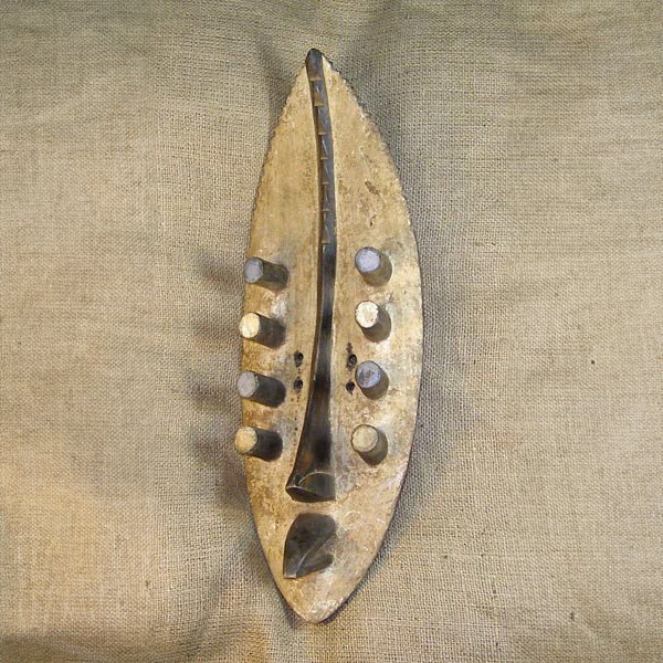 Grebo Mask 17 Left Angle