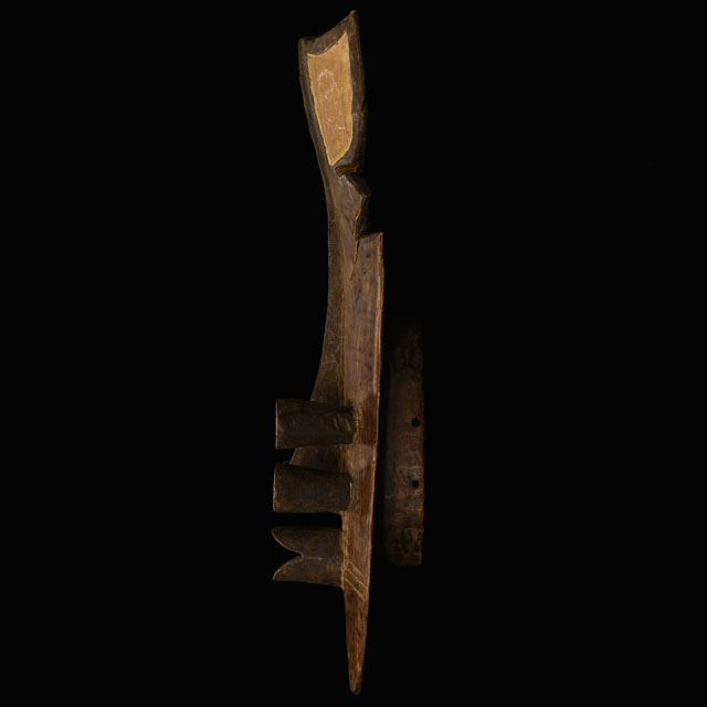 Grebo Battle Mask 45 left side