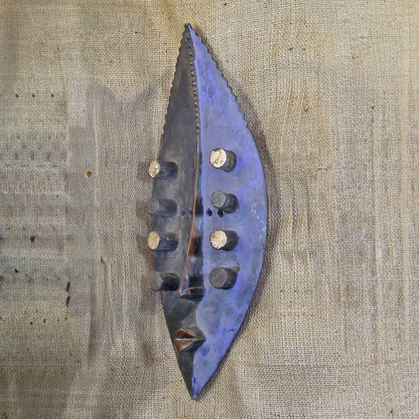 Grebo Mask 13 Left Angle