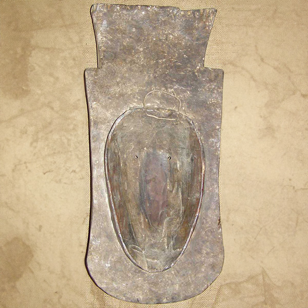 Grebo Mask 5 Left Angle