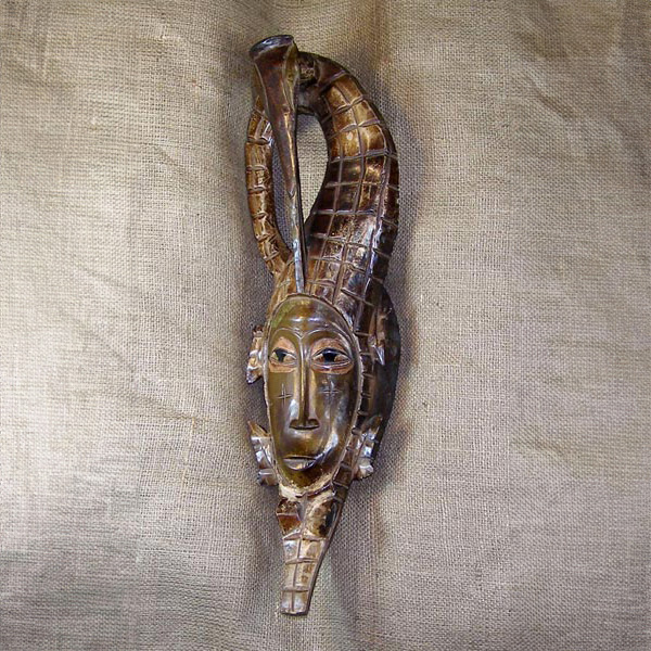Guro Mask 46 Left Angle