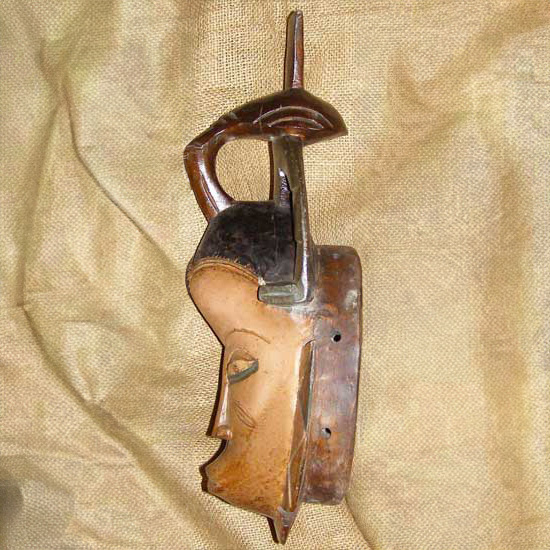 Guro Mask 22 Left Angle