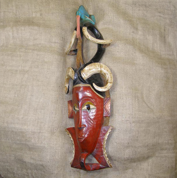 Guro Mask 32 Left Angle