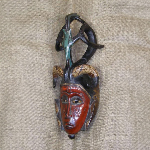 Guro Mask 40 Left Angle