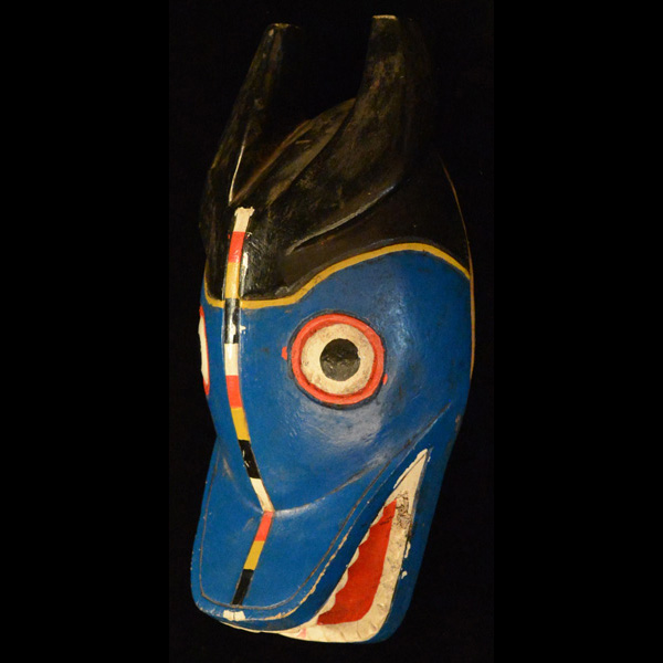 Guro Mask 27 Left Angle