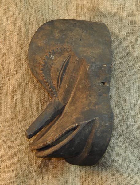 Hemba Mask 9 Left