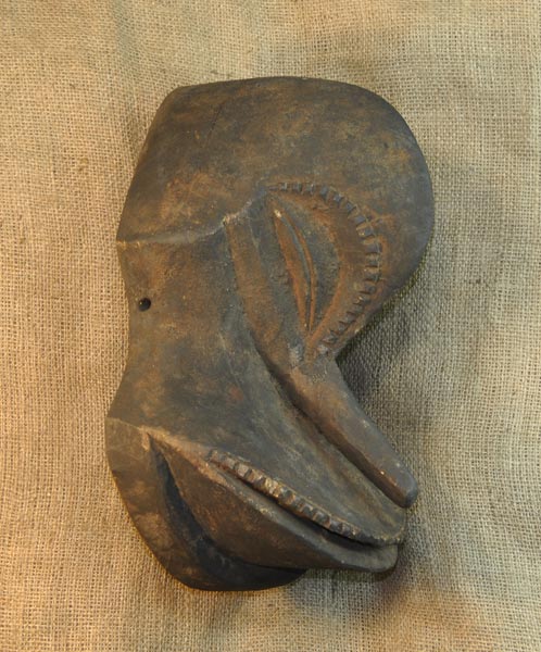 Hemba Mask 9 Right Side