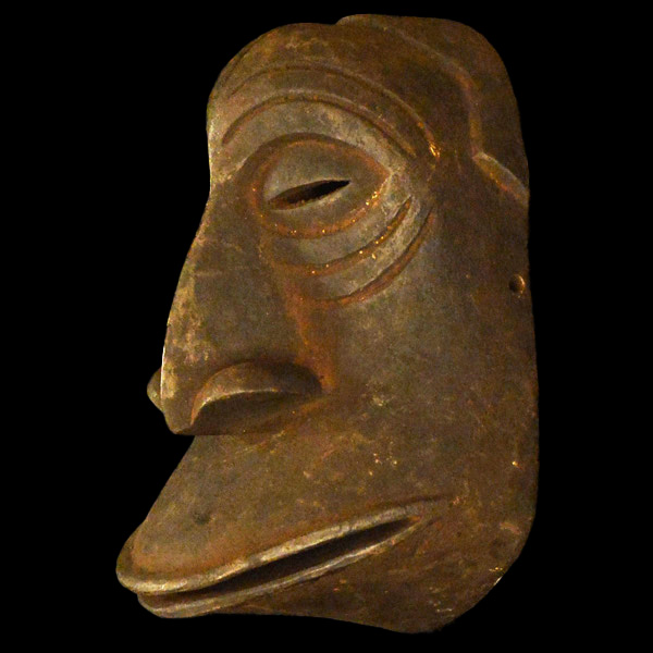 Hemba Mask 17 Left Angle