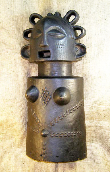Hemba Mask 4 Left Angle