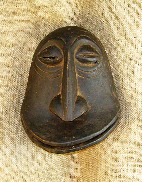Hemba Mask 5 front