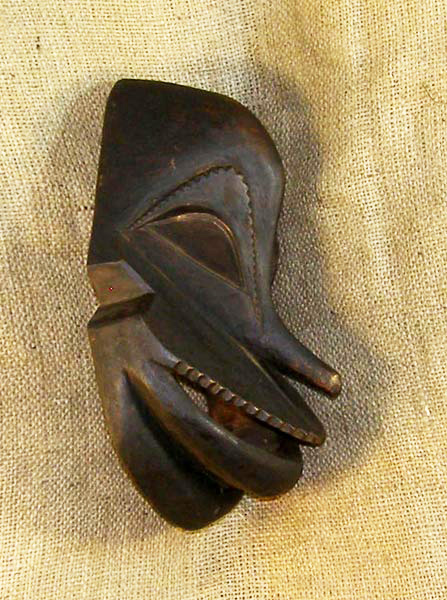 Hemba Mask 7 Right Side
