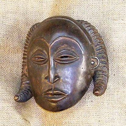 Hemba Mask 1 Left Angle