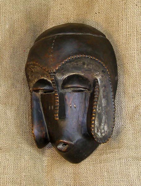 Ibiobio Mask 2 Left Angle