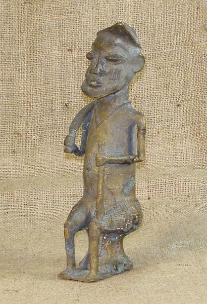 Igbo Bronze 2 Left Angle