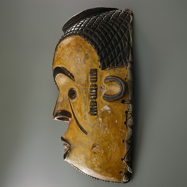African Igbo mask 32 left side