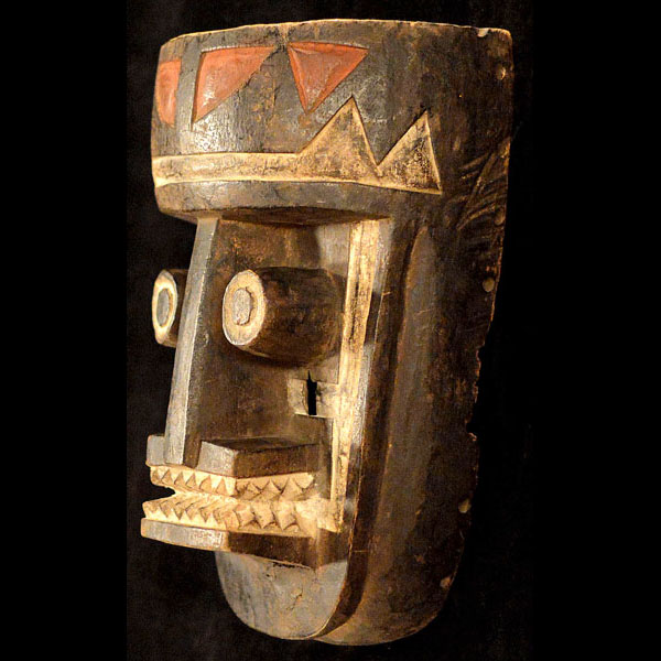Ijo Mask 1 Left Angle