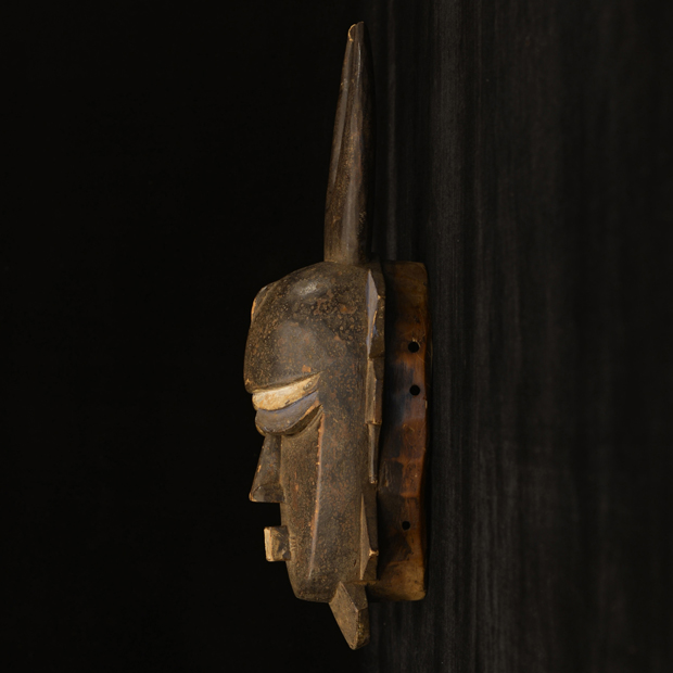 Jimini Mask 7 left side