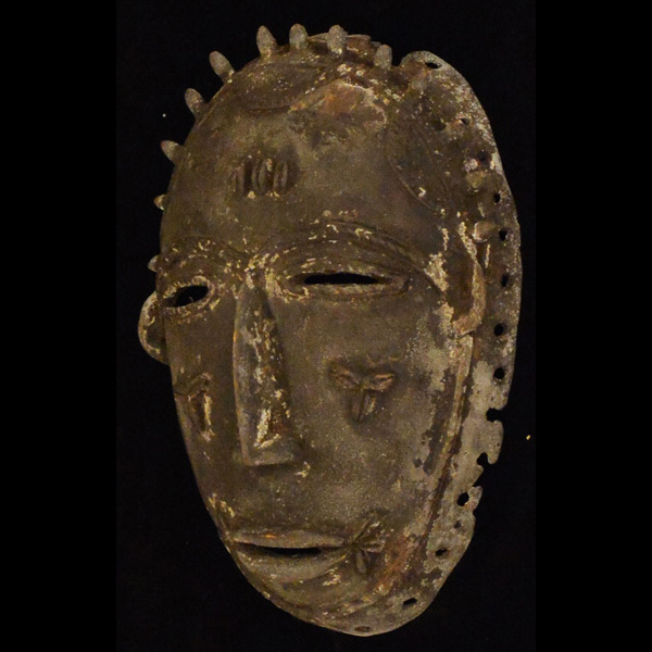 African Jimini Mask 20 Left Angle