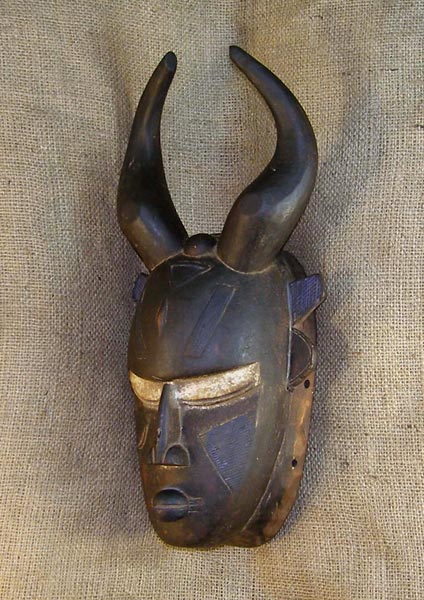 Jimini Mask 8 Left Angle