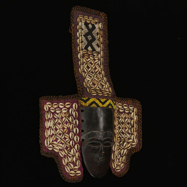 Kuba Mask 3 left side