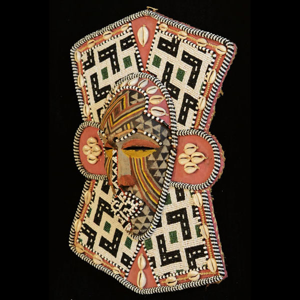 Kuba Mask 51 Left Angle