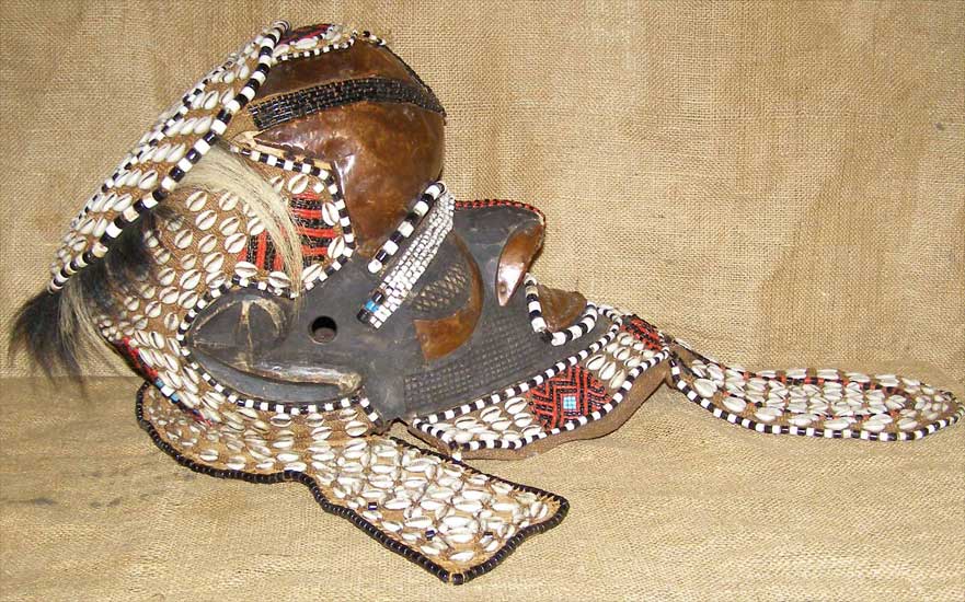 Kuba Bwoom Mask 2 Right Side