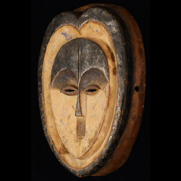 Kwele Mask 45 Left Angle