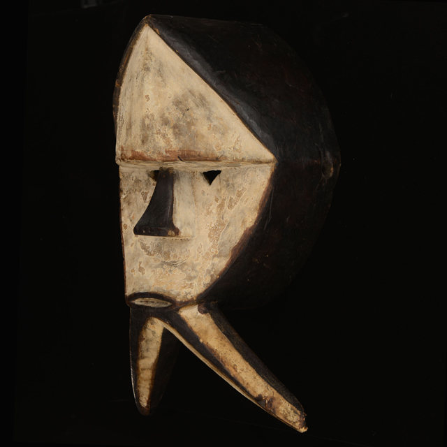 Kwele Mask 42 Left Angle