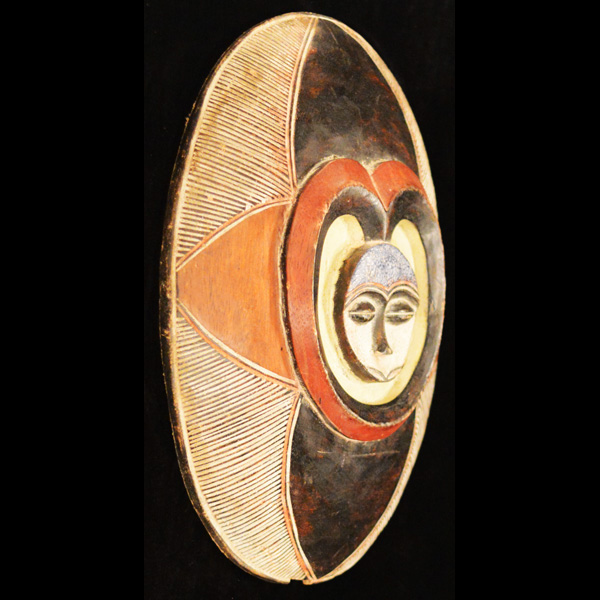 Kwele Shield 44