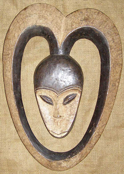 Kwele Mask 10 front