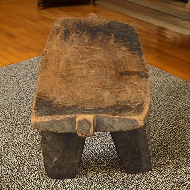 Lobi Stool 1 left side