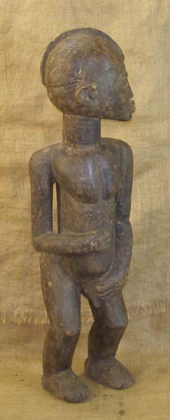 Lobi Statue 1 
