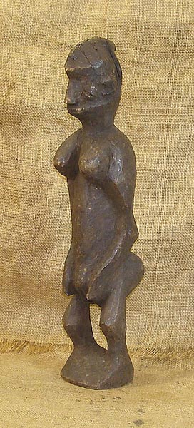 Lobi Statuette 3 Left Angle